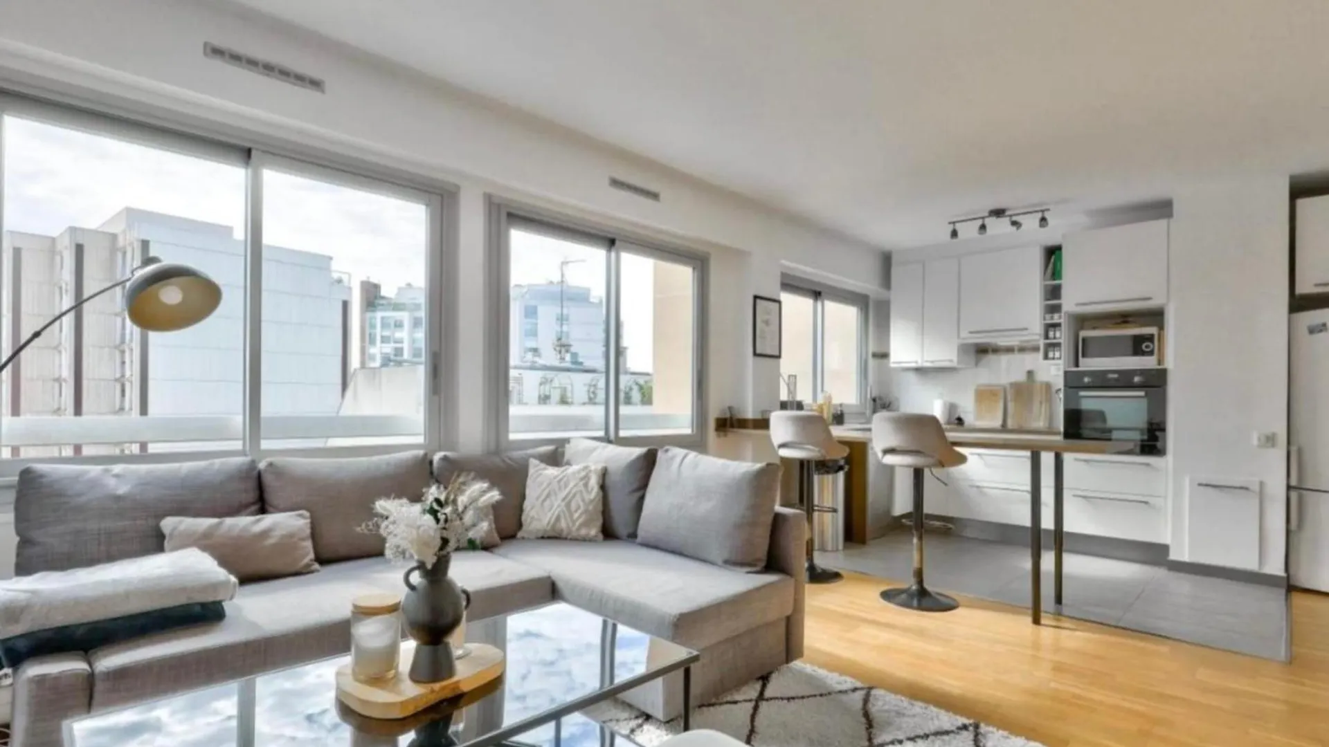 Cozy 50 M Near Pere-Lachaise Apartment Paris
