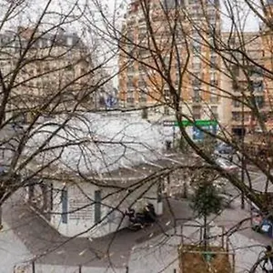  Appartement Magnifique Loft - Place Saint Fargeau